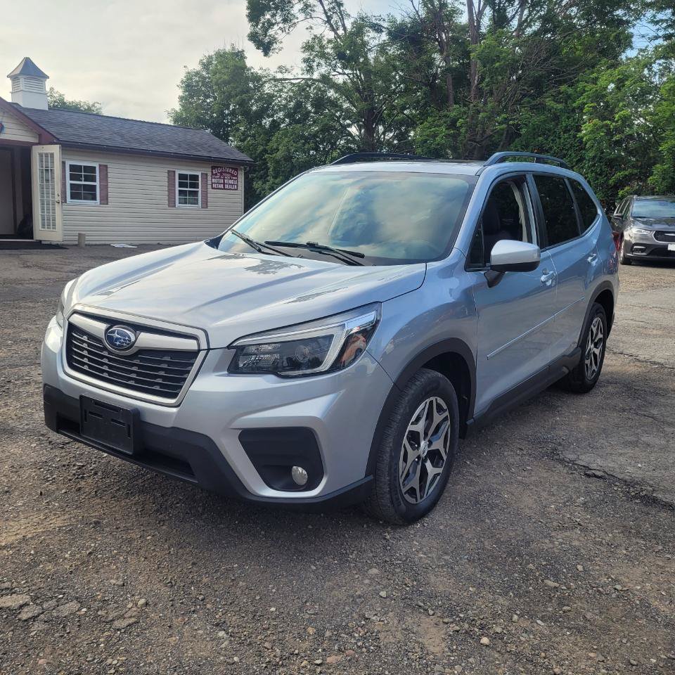 Used 2021 Subaru Forester Premium AWD/4WD image 4