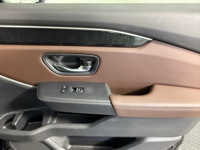 Used 2024 Honda Pilot Elite image 48