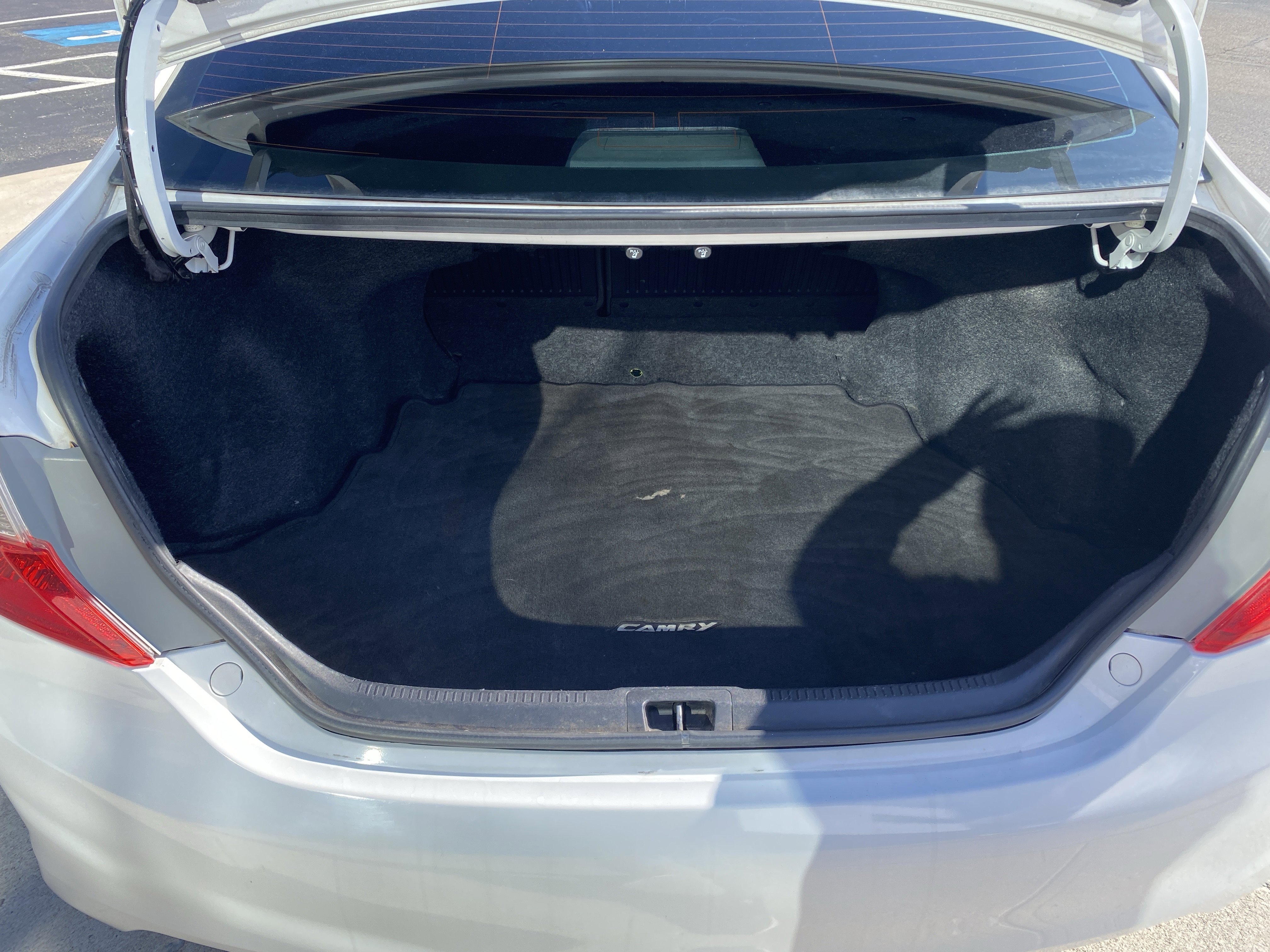 Used 2012 Toyota Camry SE image 23