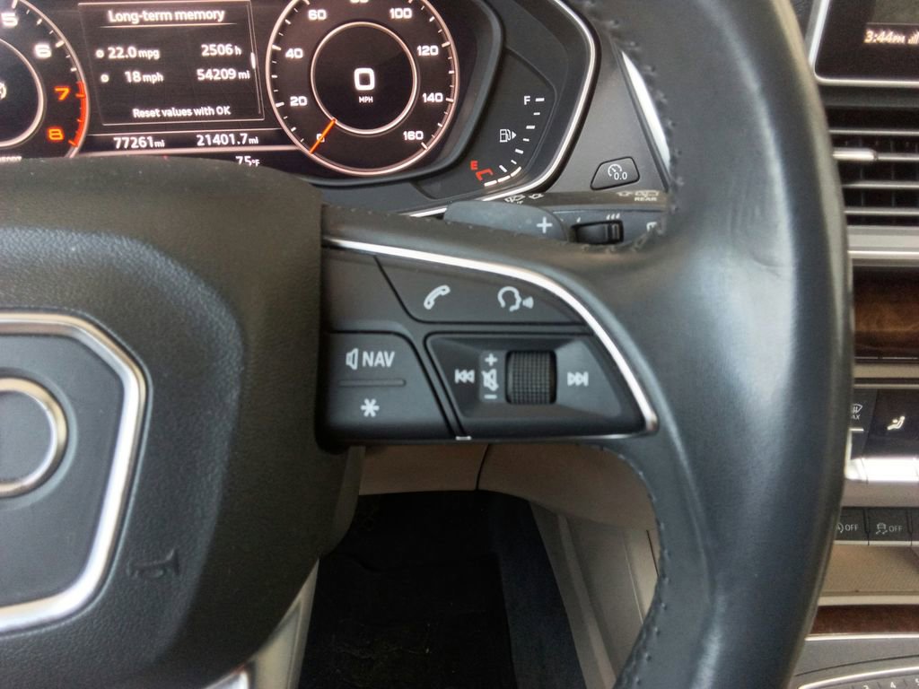 Used 2018 Audi Q5 2.0T Premium AWD/4WD image 22
