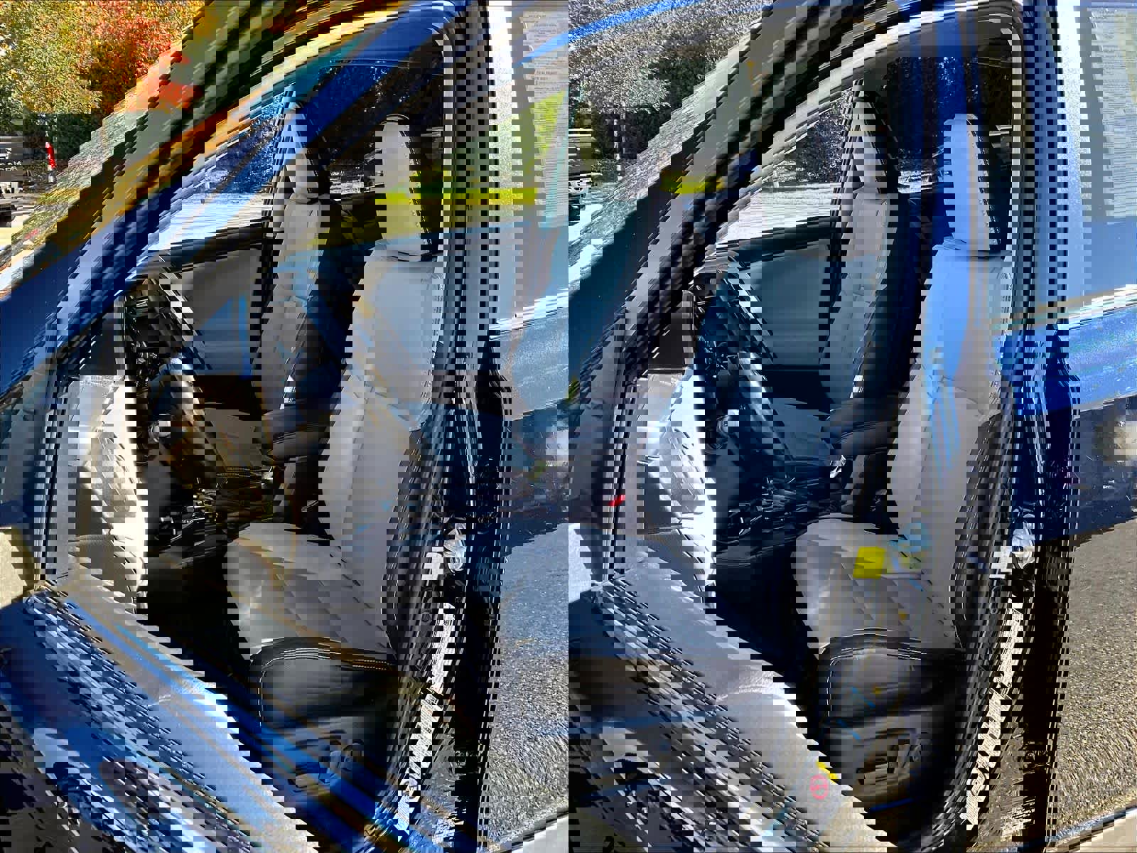 Used 2018 Toyota RAV4 Limited image 10