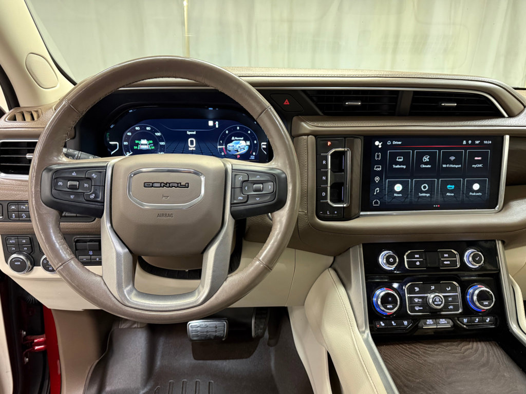 Used 2022 GMC Yukon Denali w/ Max Trailering Package image 29