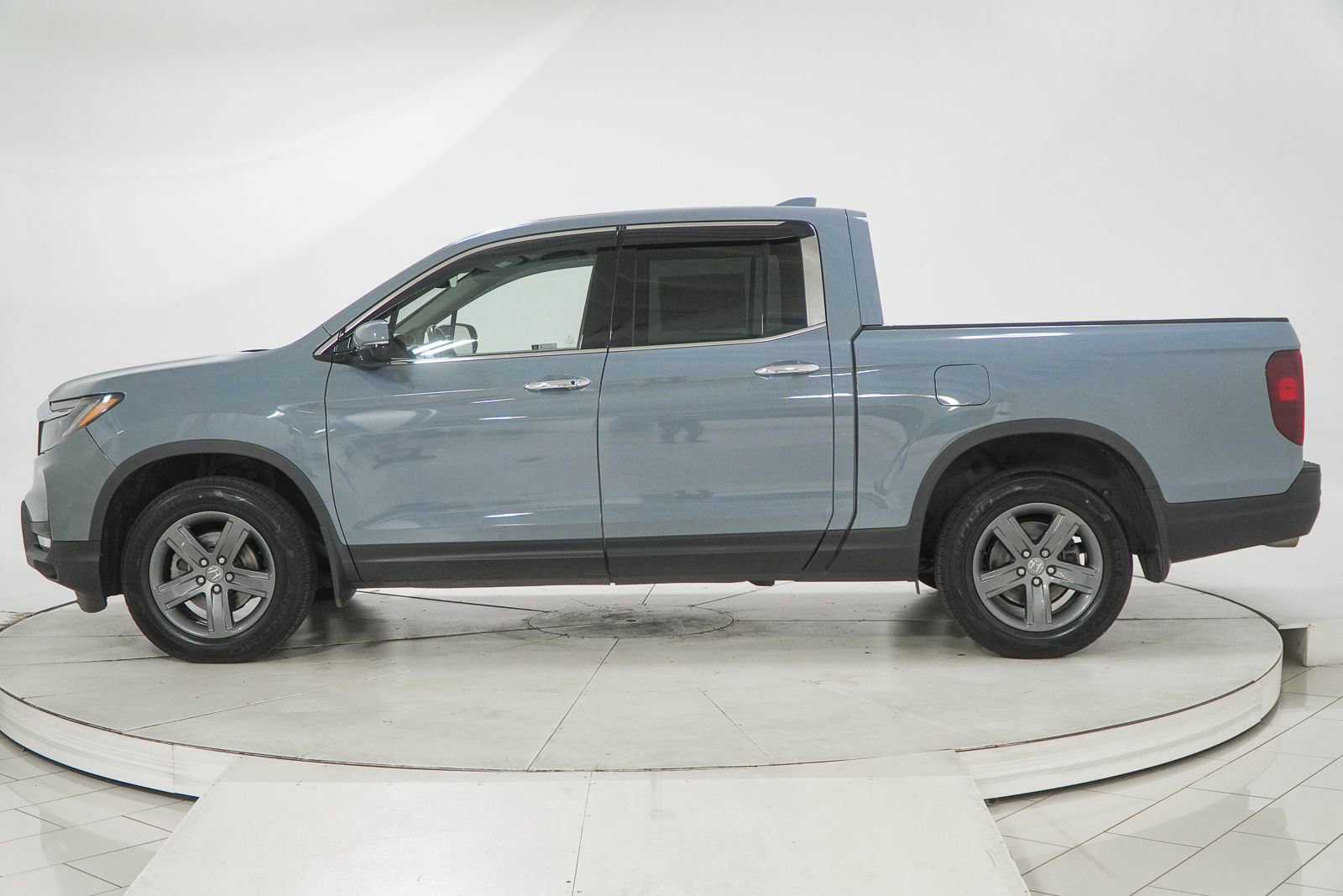 Used 2023 Honda Ridgeline RTL-E image 6