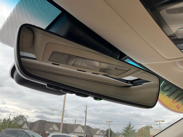 Used 2018 Lexus ES 350 w/ Luxury Package w/Wood Trim FWD image 18