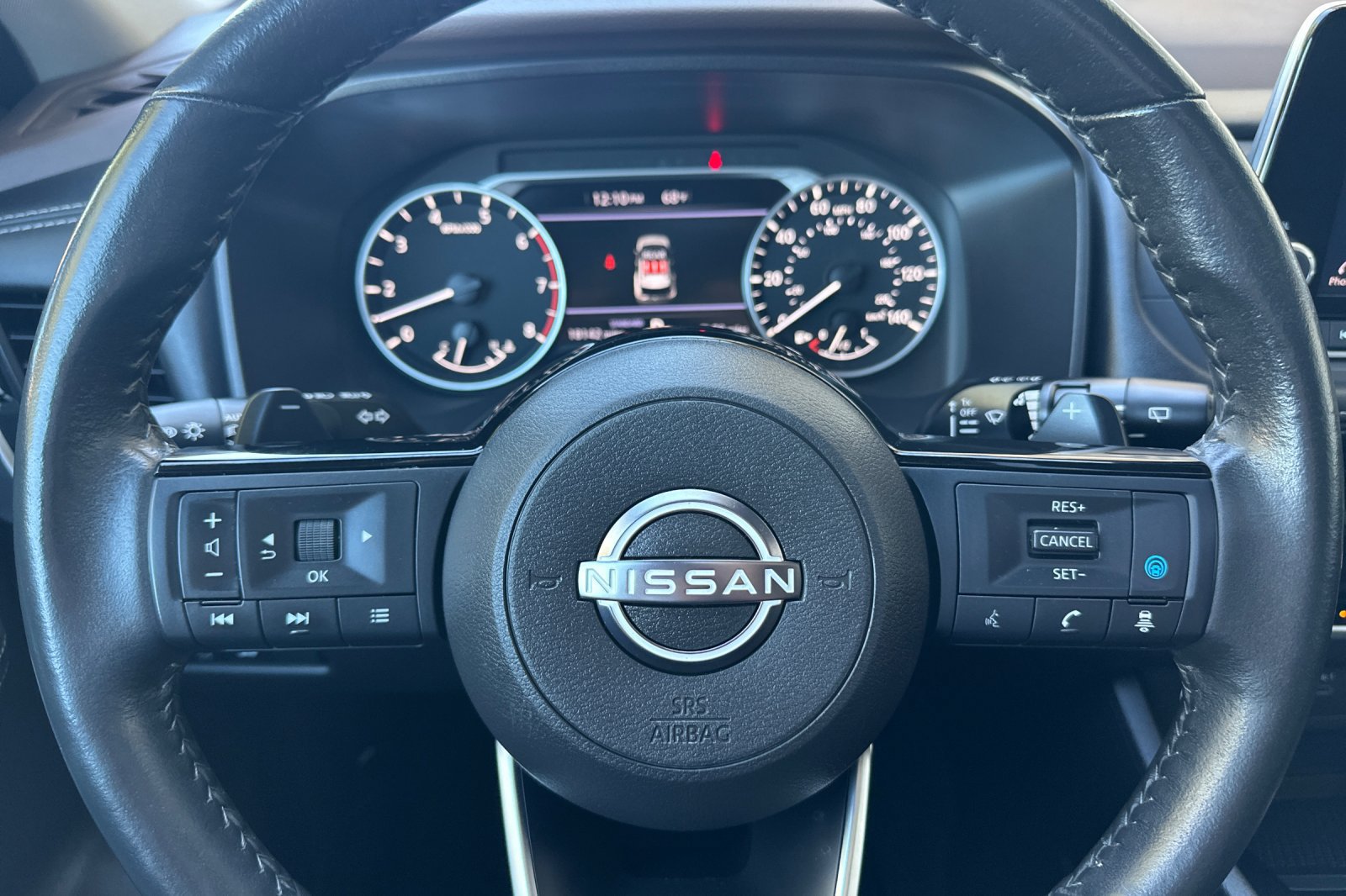 Used 2023 Nissan Rogue SV w/ SV Premium B Package FWD image 23