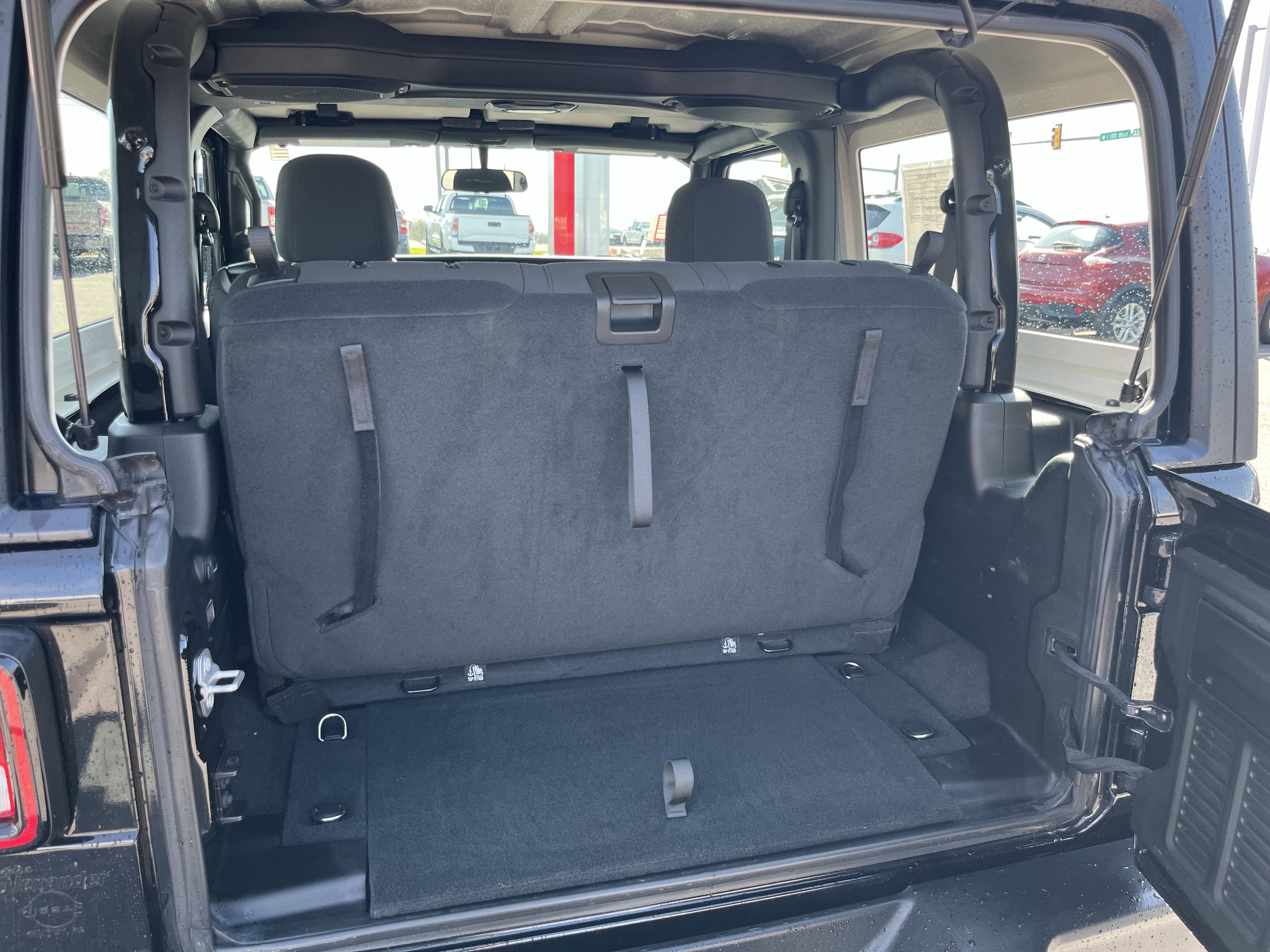 Used 2023 Jeep Wrangler Sport AWD/4WD image 5