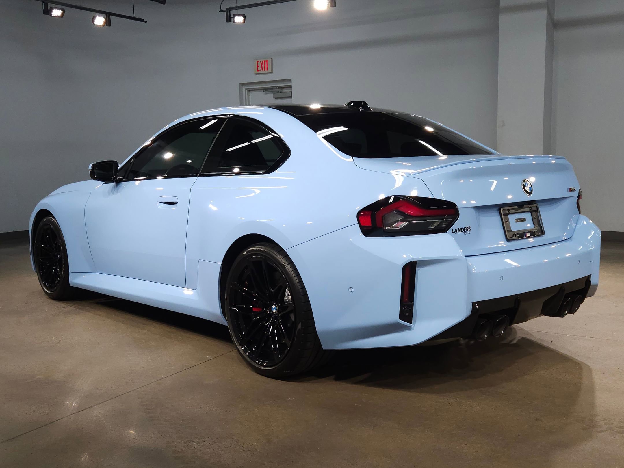 Used 2026 BMW M2 w/ Lighting Package image 5