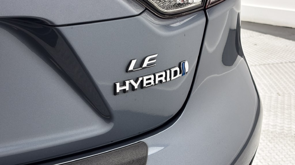 Certified 2024 Toyota Corolla LE AWD/4WD image 10
