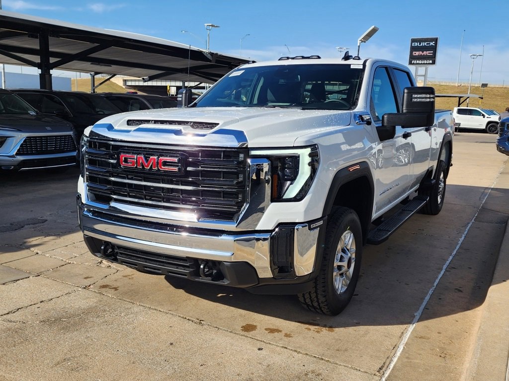 New 2026 GMC Sierra 2500 Pro w/ Convenience Package image 7