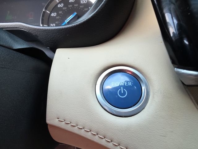 Used 2020 Toyota Highlander Platinum image 25