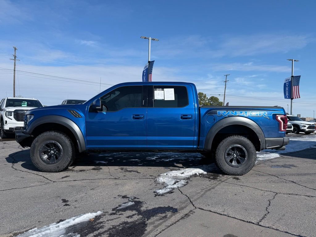 Used 2018 Ford F150 Raptor w/ Equipment Group 802A Luxury image 4