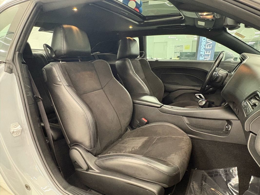 Used 2022 Dodge Challenger GT w/ Plus Package image 23