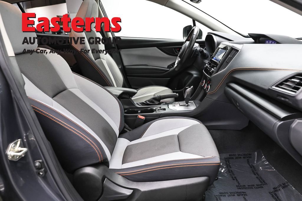 Used 2021 Subaru Crosstrek 2.0i Premium w/ Moonroof Package image 26