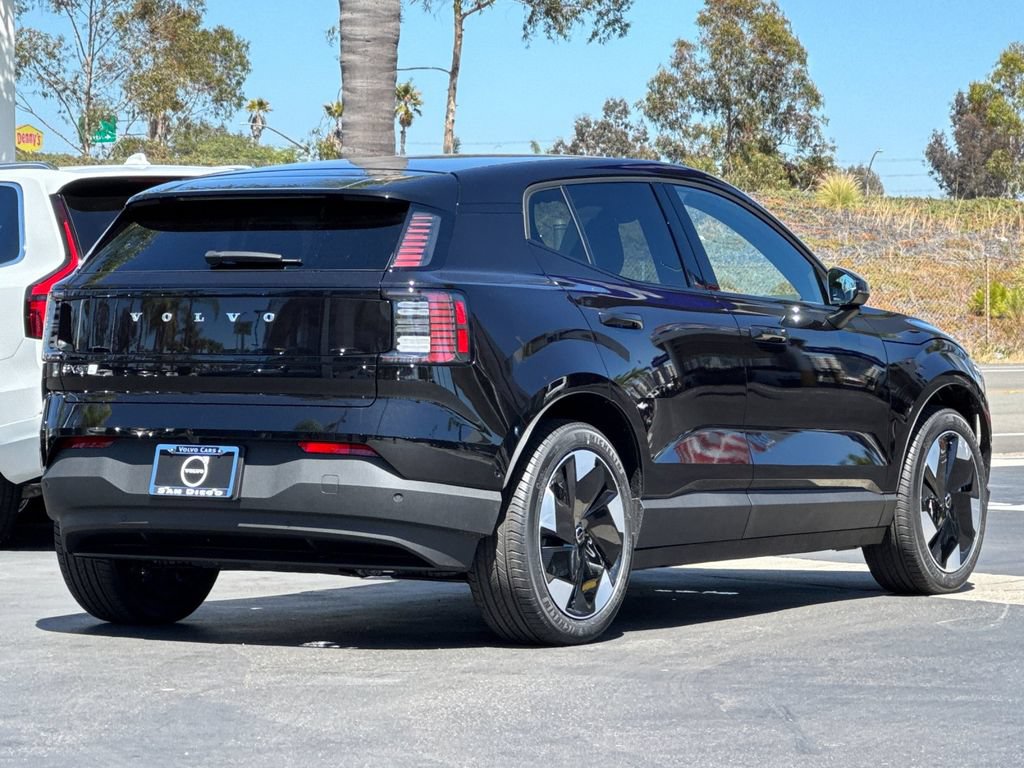 New 2026 Volvo EX30 Ultra w/ Protection Package AWD/4WD image 5