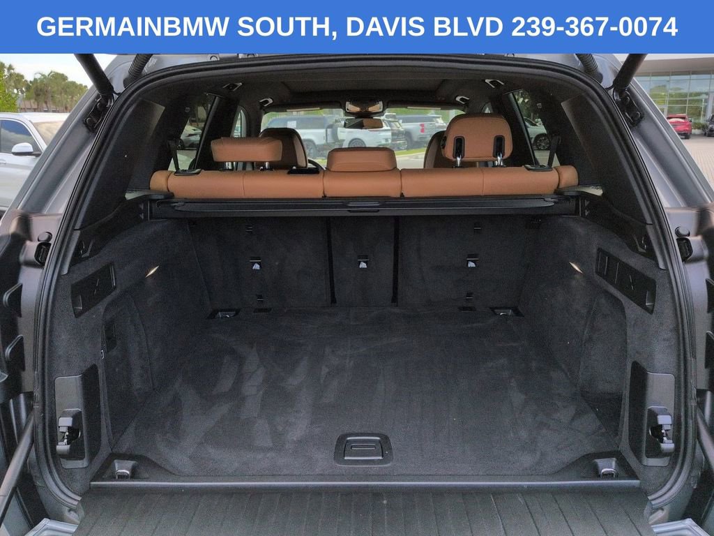 Certified 2025 BMW X5 sDrive40i w/ Climate Comfort Package RWD image 14