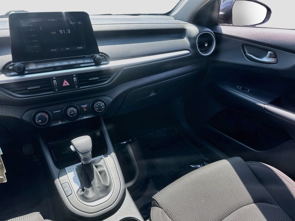 Used 2020 Kia Forte Sedan FWD image 21