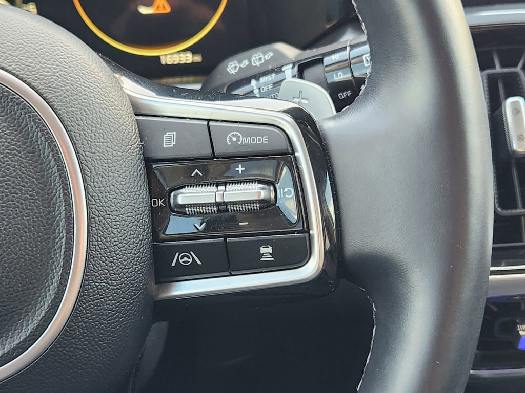 Used 2023 Kia Sorento SX AWD/4WD image 29