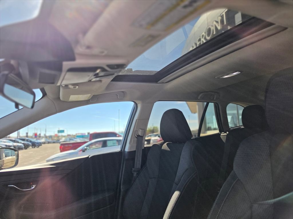 Used 2025 Subaru Outback Premium image 11