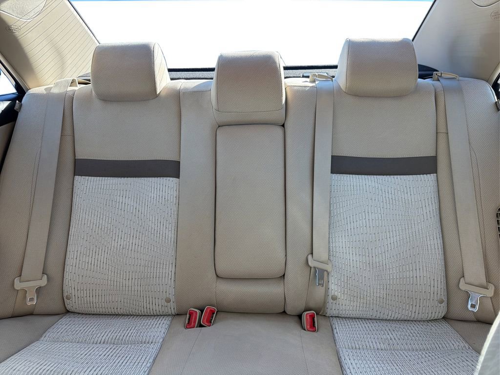 Used 2012 Toyota Camry XLE w/ Convenience Pkg image 16