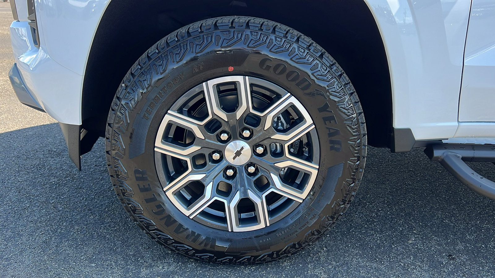New 2026 Chevrolet Colorado Z71 w/ Technology Package image 11