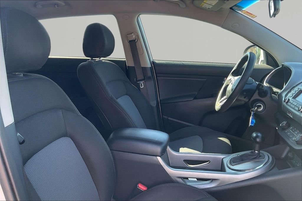 Used 2015 Kia Sportage LX FWD image 30
