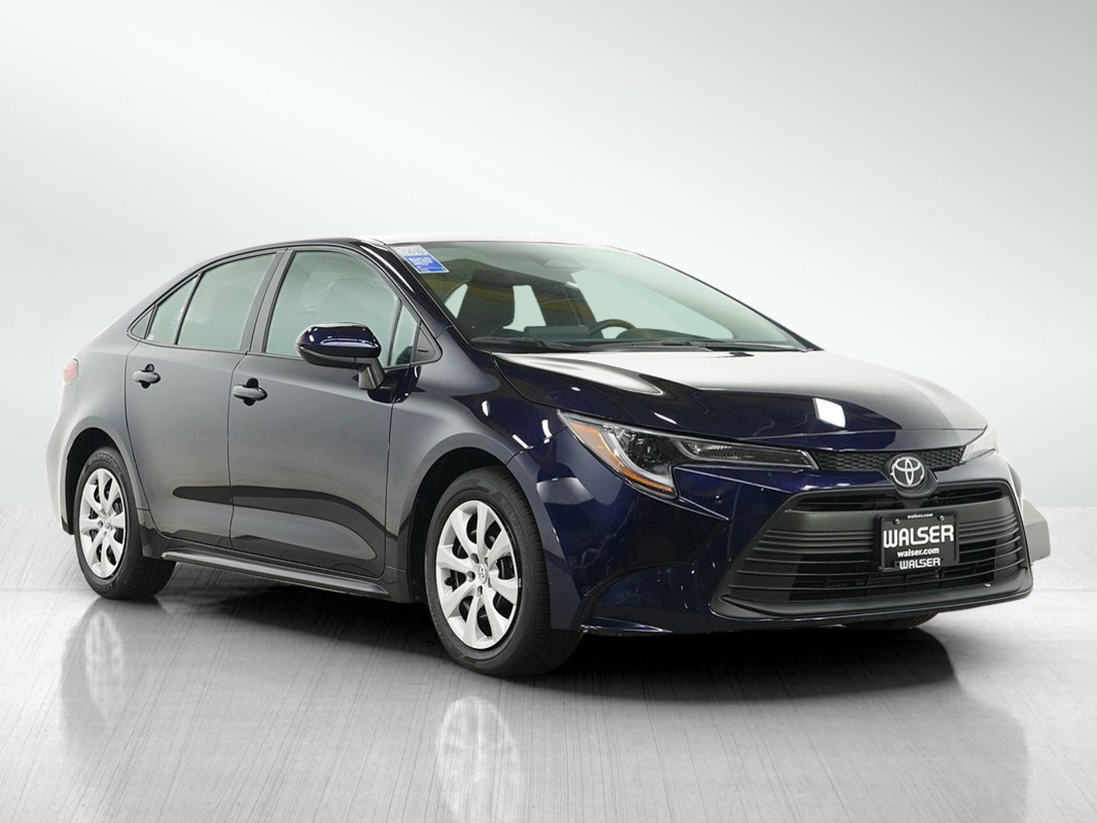 Used 2024 Toyota Corolla LE image 7