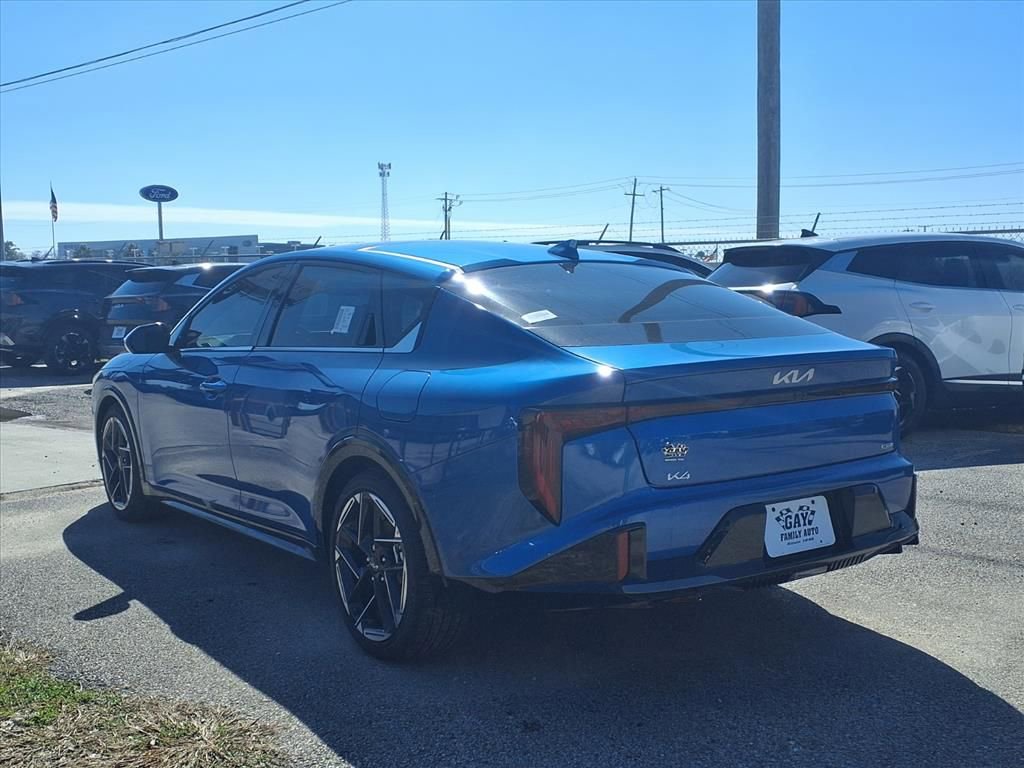 New 2025 Kia K4 GT-Line w/ GT-Line Premium Package image 2