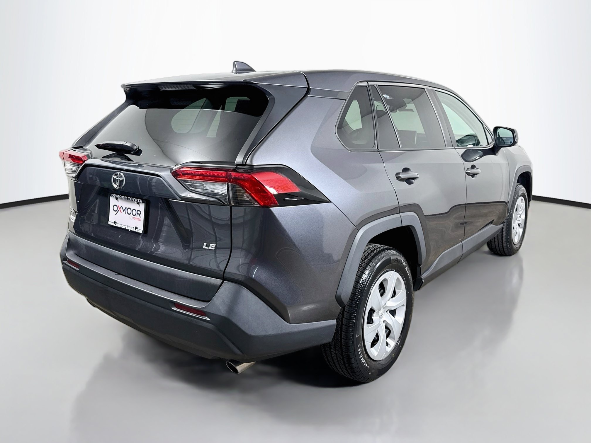 Certified 2024 Toyota RAV4 LE FWD image 7