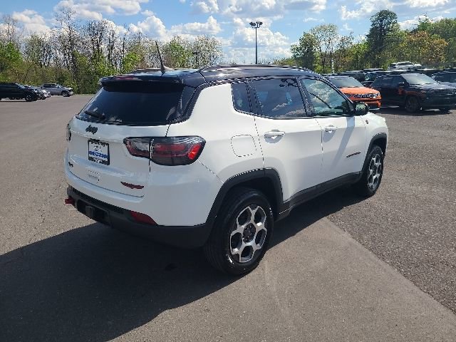 Used 2022 Jeep Compass Trailhawk w/ Trailhawk Elite Group AWD/4WD image 5