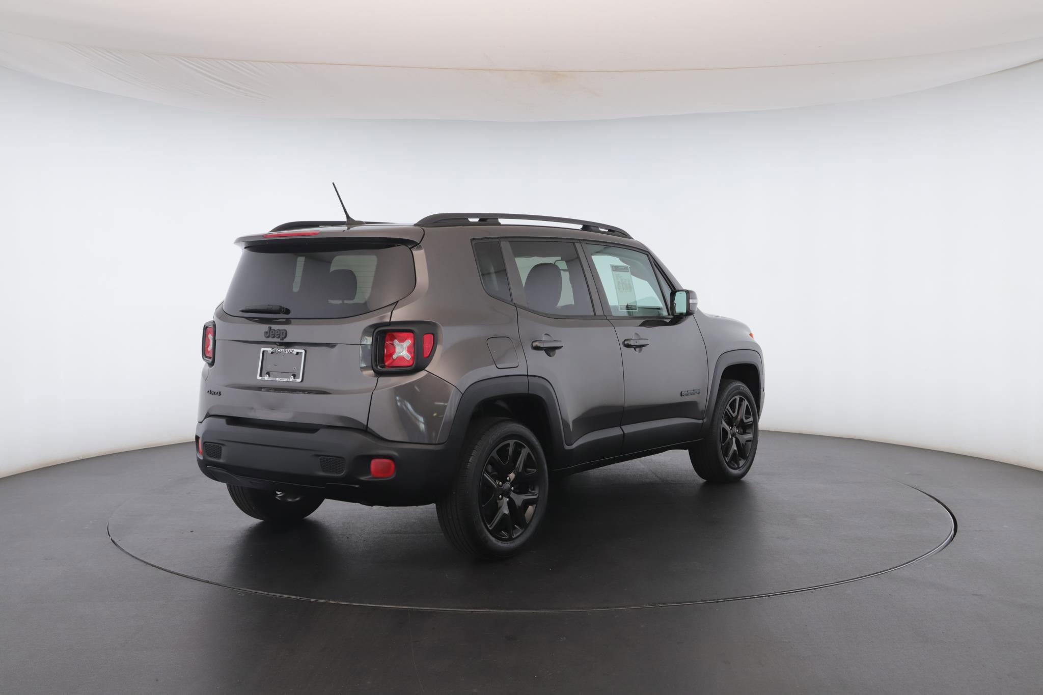 Used 2017 Jeep Renegade Altitude image 27