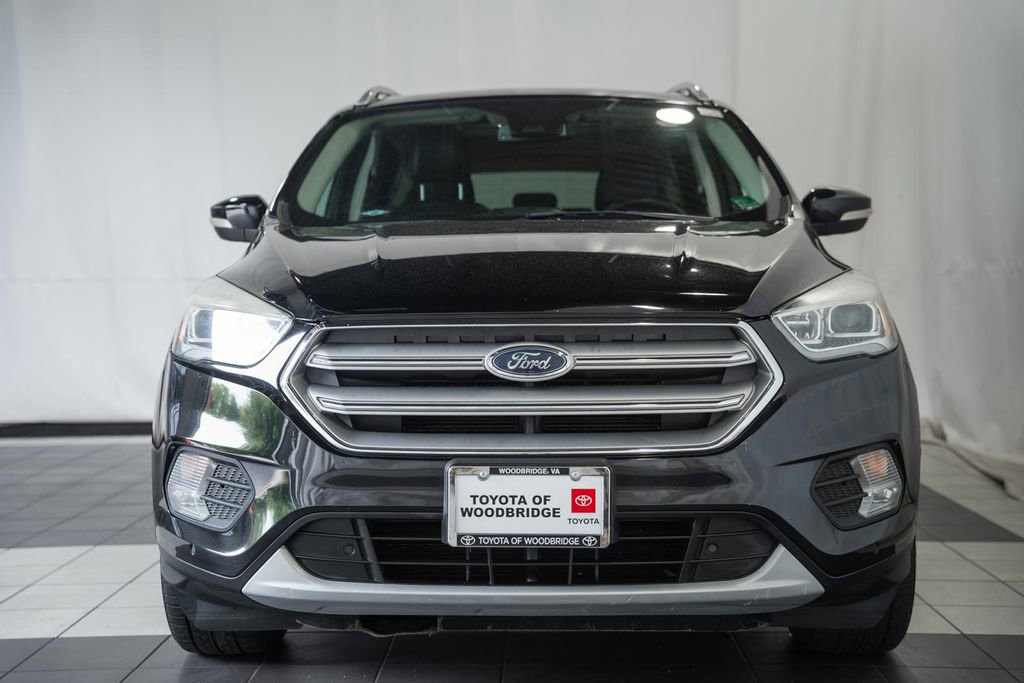 Used 2017 Ford Escape Titanium w/ Equipment Group 301A AWD/4WD image 2