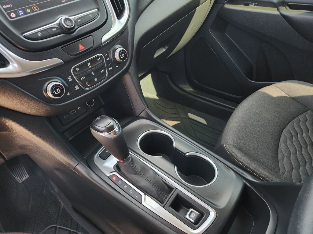 Used 2021 Chevrolet Equinox LT image 24