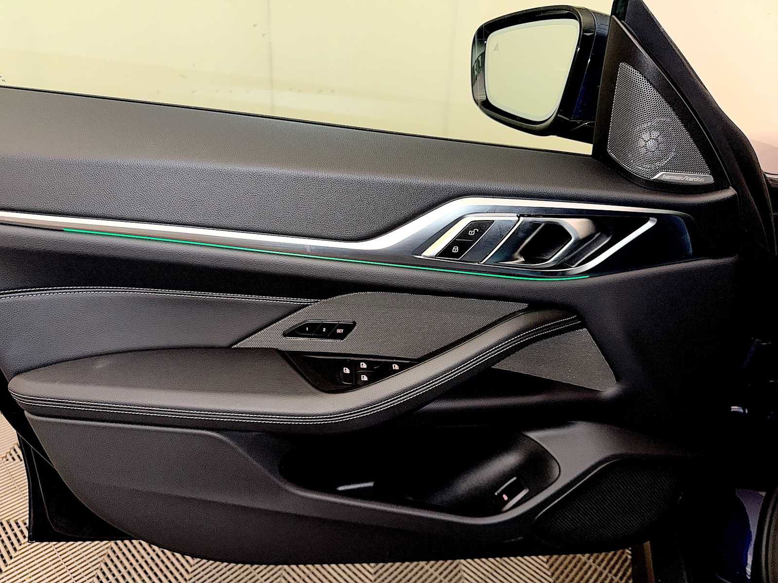 Used 2025 BMW i4 eDrive40 w/ Premium Package image 11