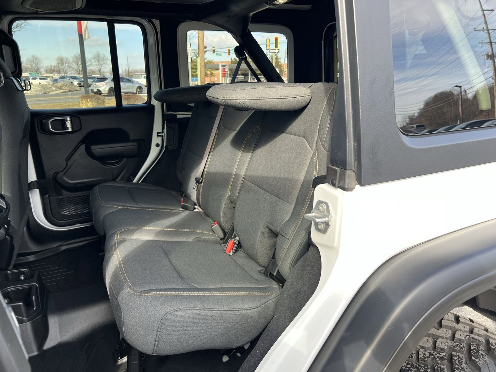 Used 2024 Jeep Wrangler Willys image 22