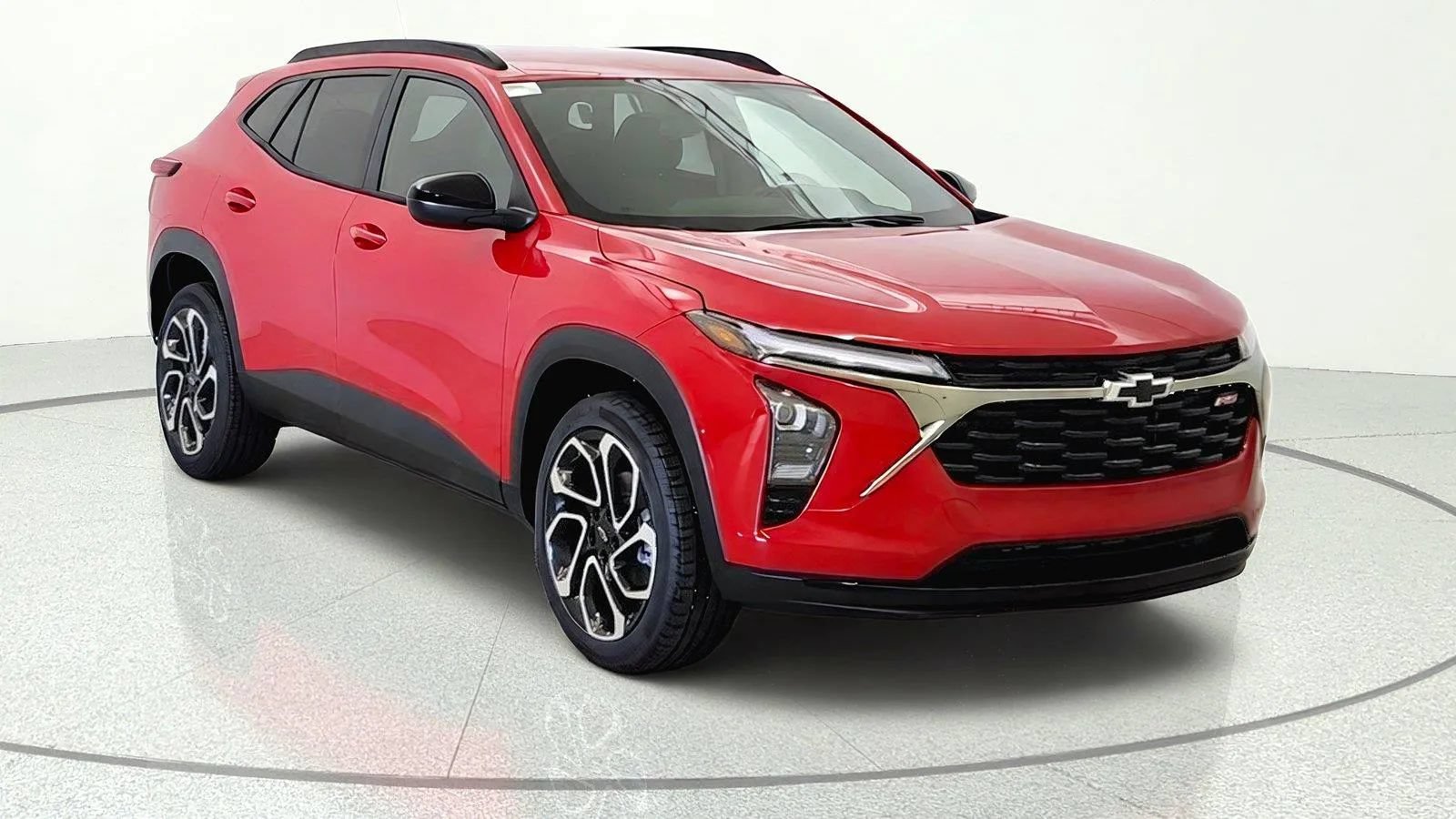 New 2026 Chevrolet Trax RS w/ Driver Confidence Package FWD image 2