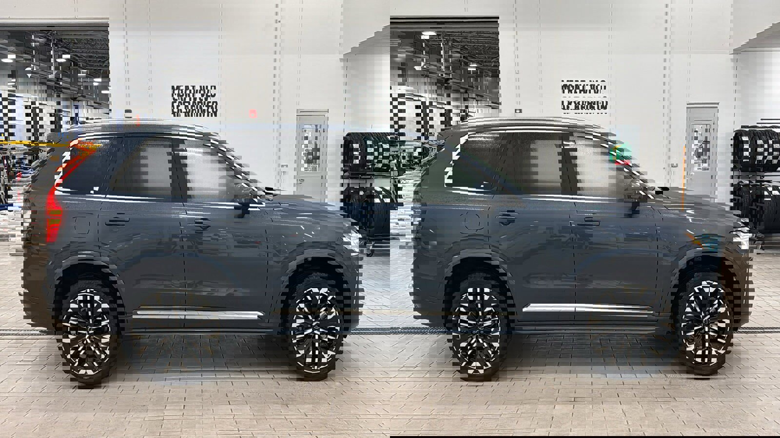 New 2026 Volvo XC90 B6 Plus image 4