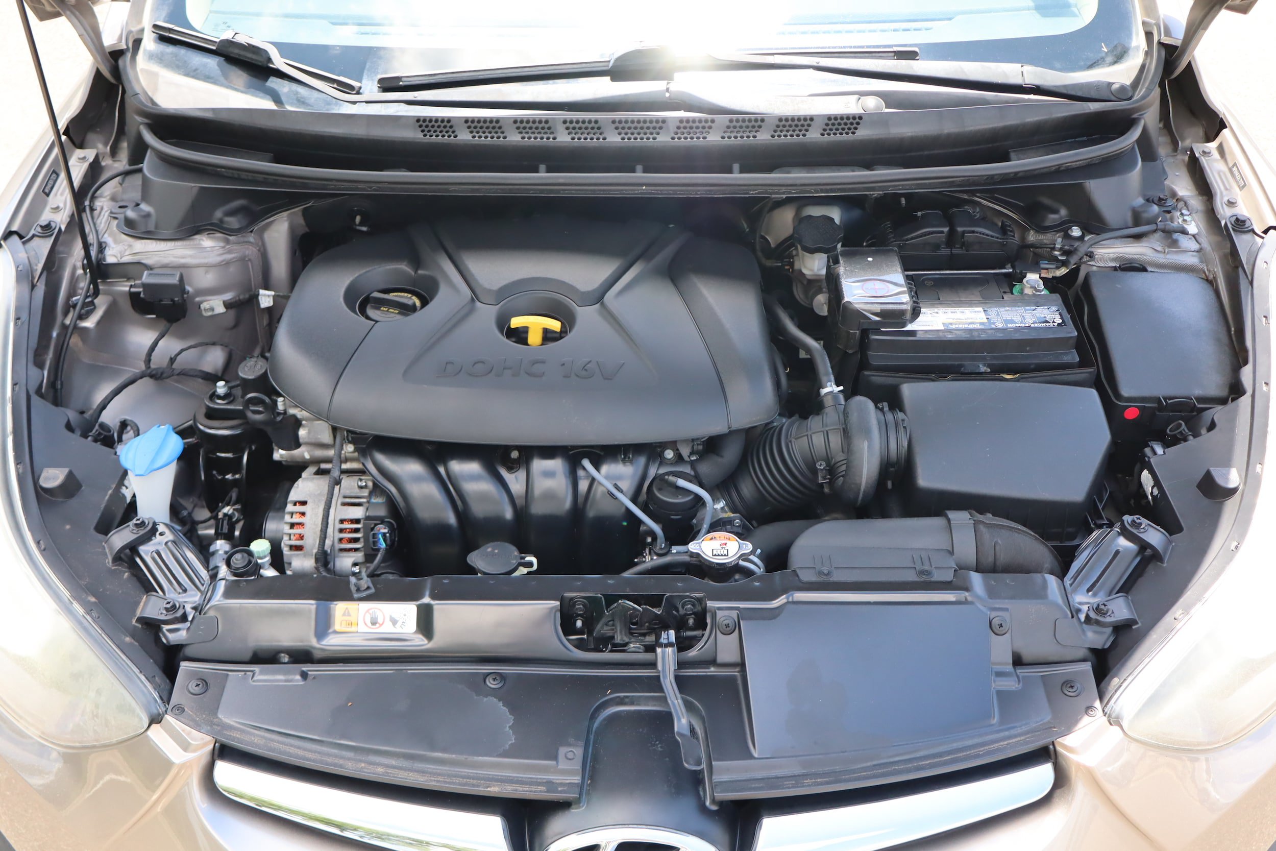 Used 2016 Hyundai Elantra SE FWD image 38