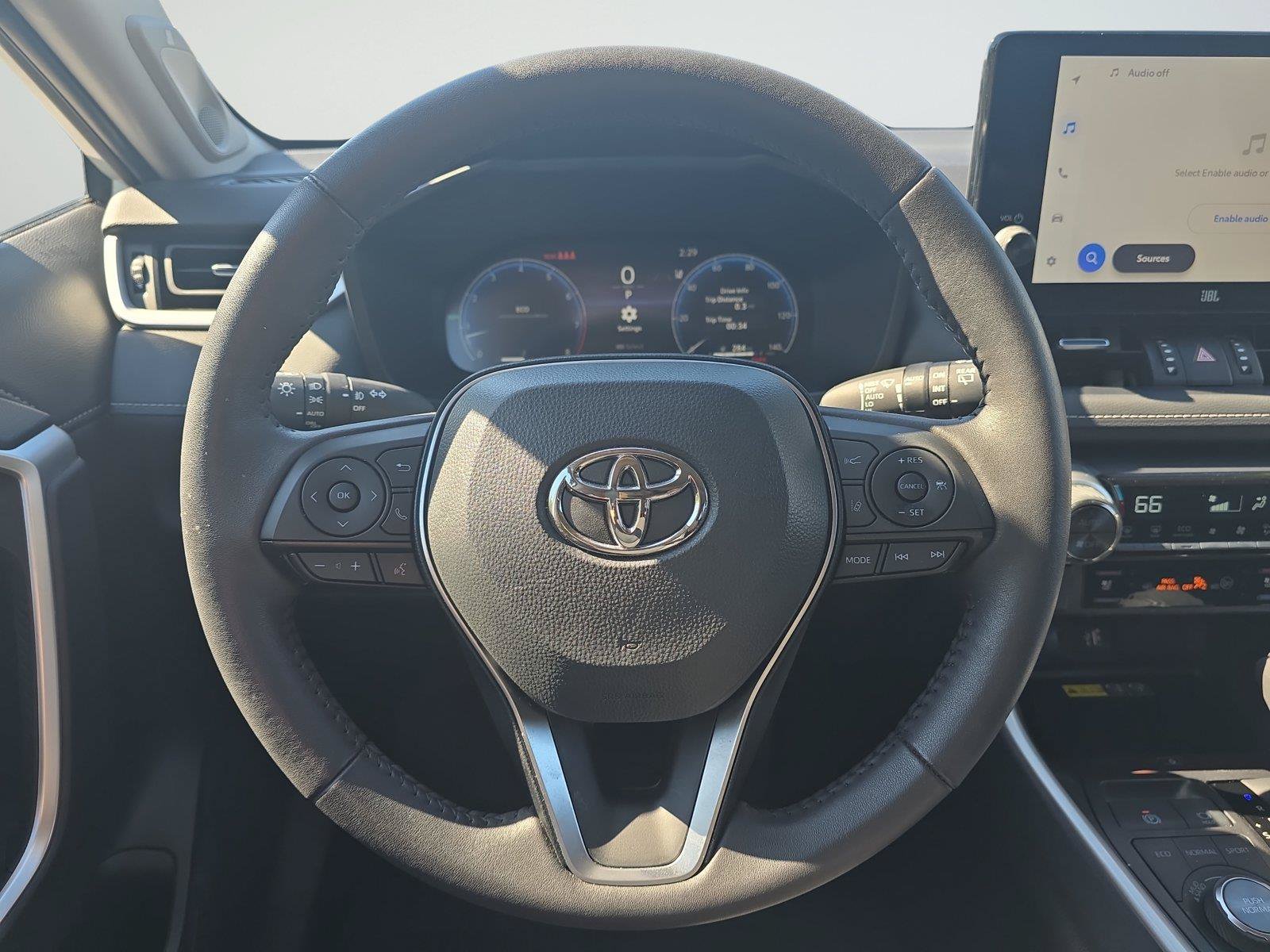 Used 2025 Toyota RAV4 Limited w/ Advanced Technology Package AWD/4WD image 10