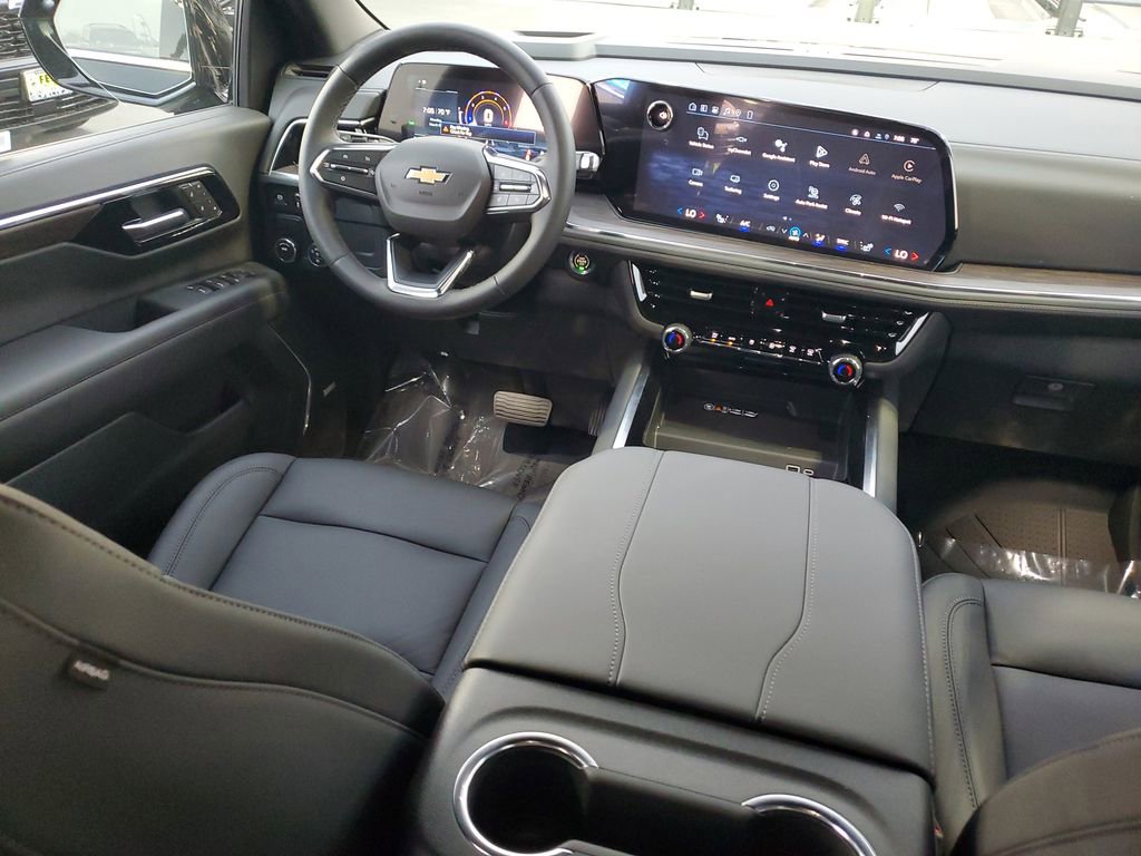 New 2026 Chevrolet Suburban LT w/ Comfort Package image 12