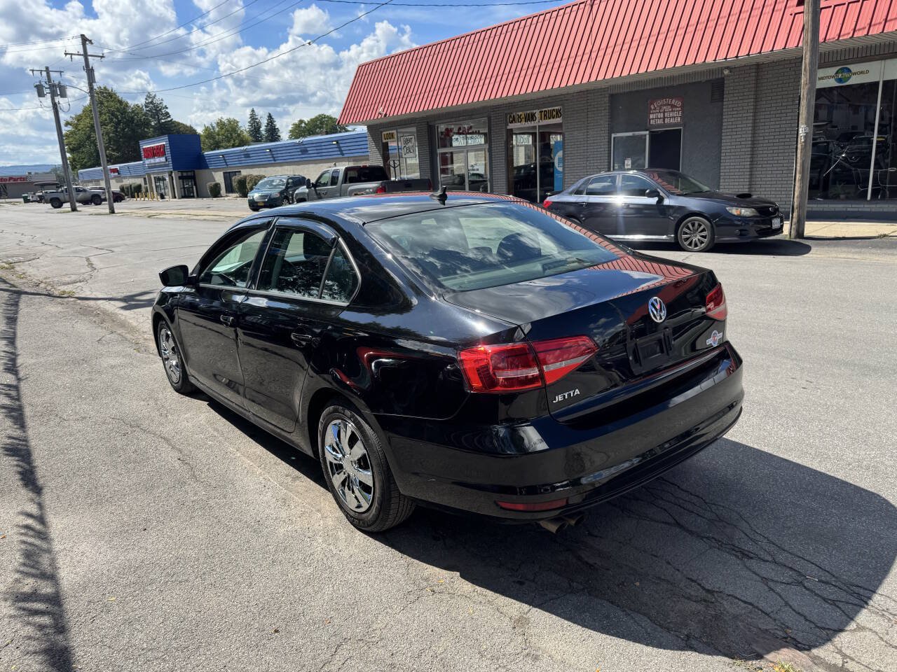 Used 2015 Volkswagen Jetta S FWD image 2