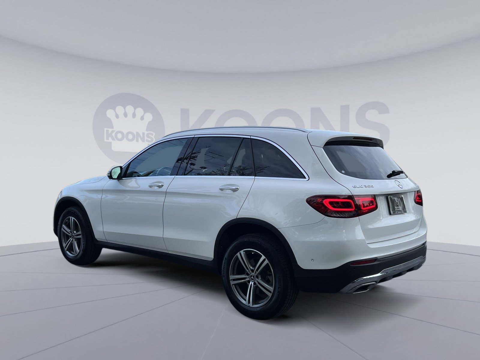 Certified 2022 Mercedes-Benz GLC 300 4MATIC w/ Multimedia Package Lite image 5