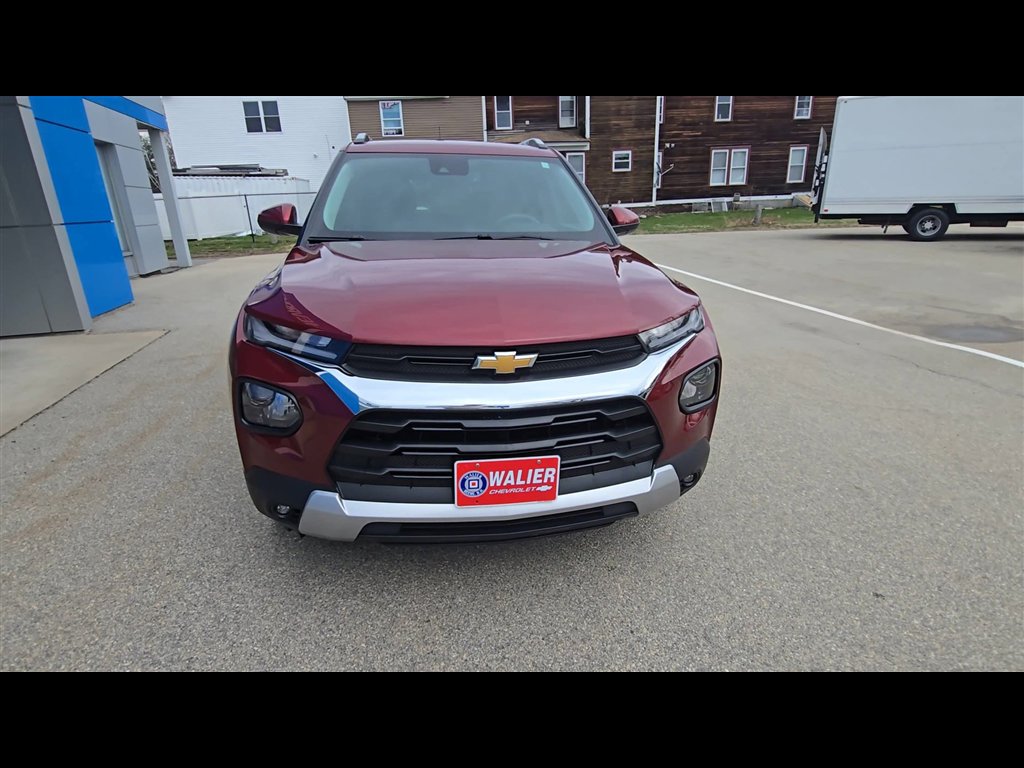 Used 2023 Chevrolet TrailBlazer LT w/ Convenience Package image 3