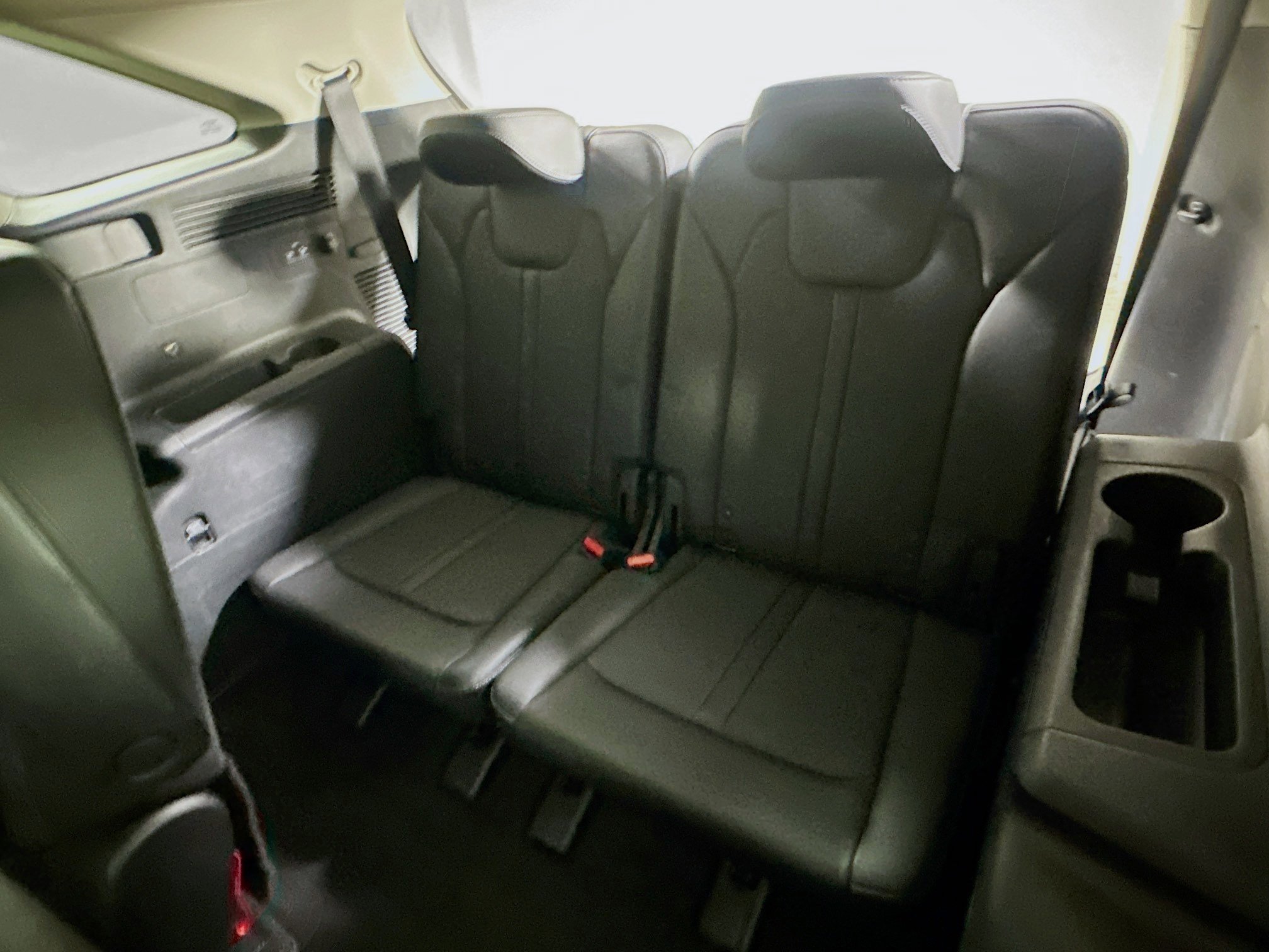 Used 2023 Kia Sorento EX image 28