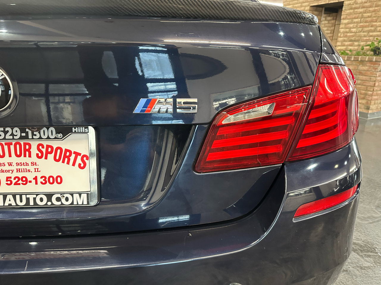 Used 2013 BMW M5 w/ Executive Pkg image 7