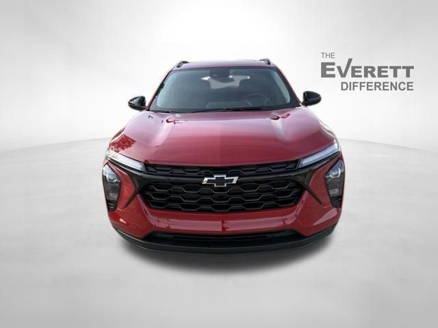 New 2026 Chevrolet Trax LT w/ Sunroof Package FWD image 2
