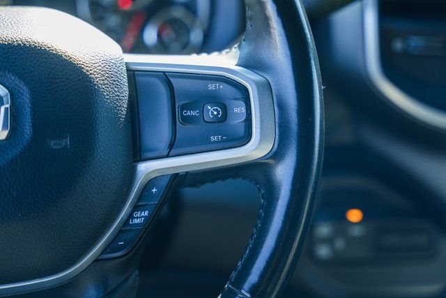 Used 2024 RAM 3500 Big Horn image 33