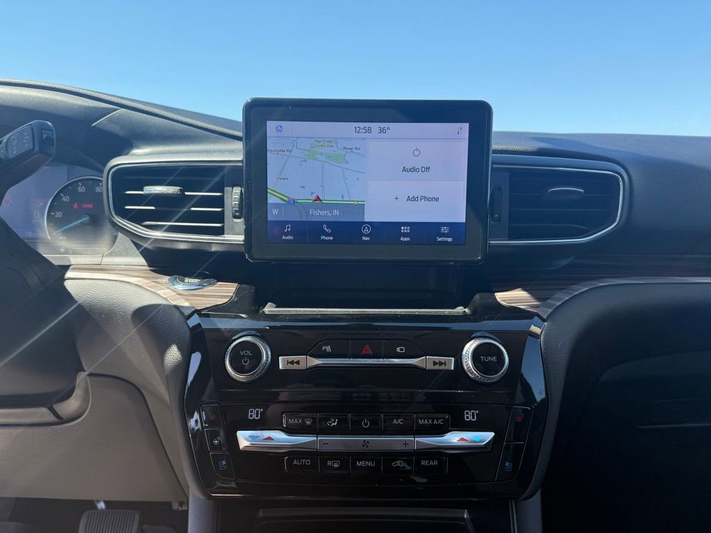 Used 2021 Ford Explorer Limited w/ Equipment Group 301A image 23