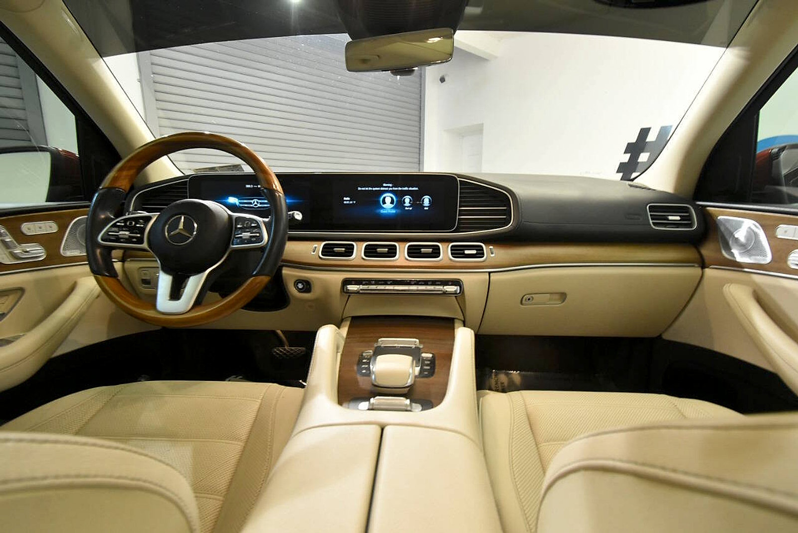 Used 2021 Mercedes-Benz GLS 450 4MATIC image 22