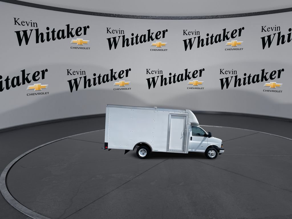 Used 2022 Chevrolet Express 3500 w/ Power Convenience Package RWD image 10