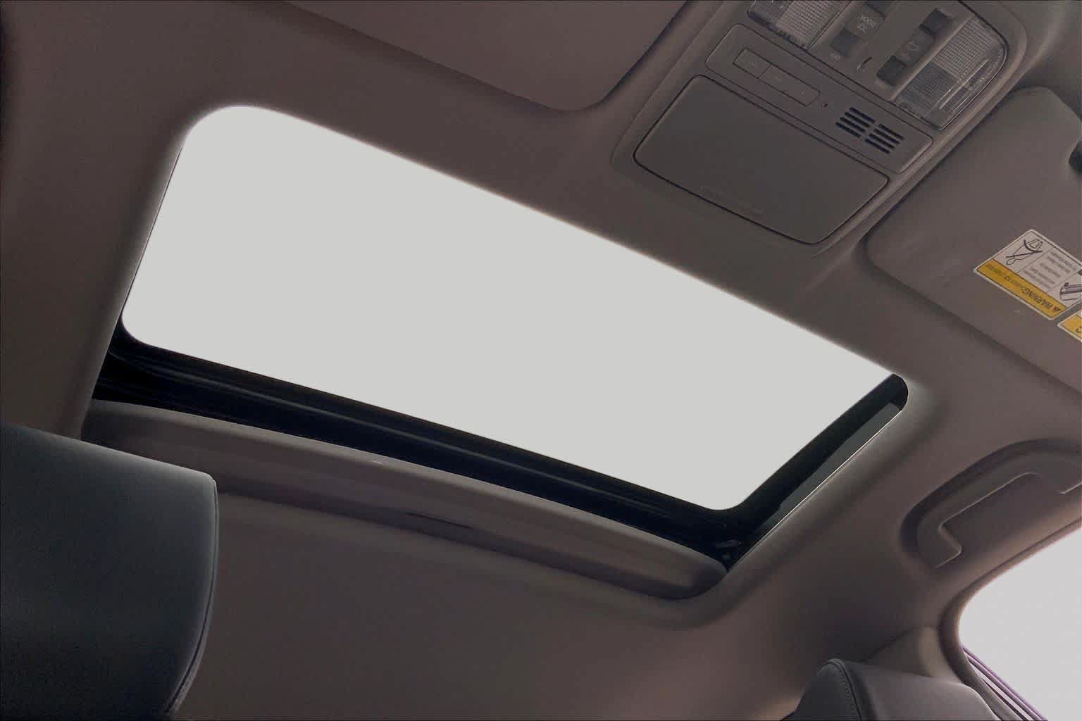 Used 2021 Honda CR-V Touring image 14